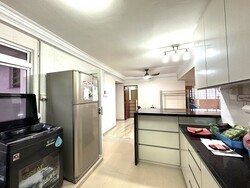 Blk 560 Hougang Street 51 (Hougang), HDB Executive #517552631